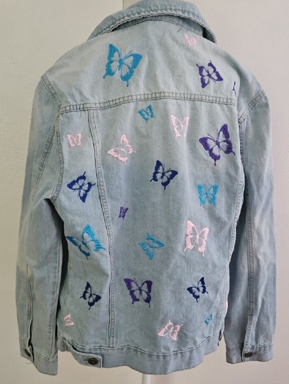 X-Ray Light Wash Denim Jacket With Butterflies NWT